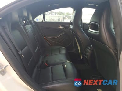 Zdjęcie 10 z 12 samochodu: 2015 MERCEDES-BENZ CLA 250 VIN:WDDSJ4EB2FN182695 - miniatura