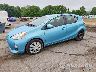 2012 TOYOTA PRIUS C TWO JTDKDTB37C1026891 - główne zdjęcie licytacji z USA - miniatura