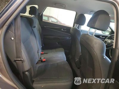 Zdjęcie 11 z 13 samochodu: 2019 KIA SORENTO LX V6 VIN:5XYPGDA5XKG447198 - miniatura