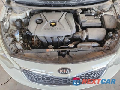 Zdjęcie 11 z 12 samochodu: 2014 KIA FORTE LX VIN:KNAFK4A62E5114247 - miniatura