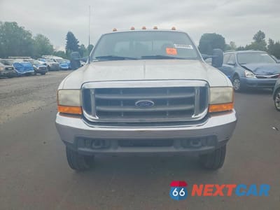 Piąte zdjęcie samochodu w środku: 2000 FORD F350 SUPER DUTY VIN:1FTWX33S8YED76352 - miniatura