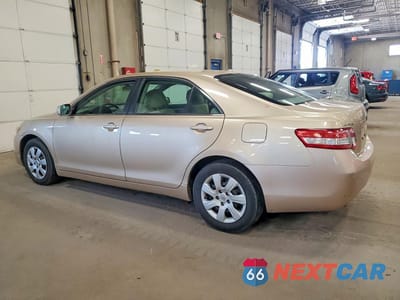 Drugie zdjęcie samochodu z przodu: 2010 TOYOTA CAMRY LE VIN:4T1BF3EK3AU053462 - miniatura