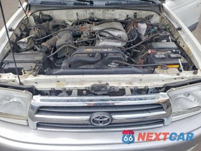 Zdjęcie 12 z 13 samochodu: 1999 TOYOTA 4RUNNER LIMITED VIN:JT3GN87R2X0132601 - miniatura