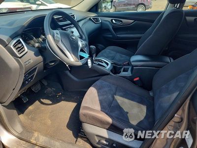 Zdjęcie 7 z 12 samochodu: 2015 NISSAN ROGUE SV VIN:KNMAT2MV4FP542294 - miniatura