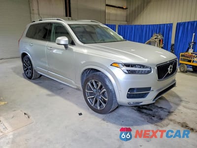 Czwarte zdjęcie samochodu z boku: 2018 VOLVO XC90 T5 VIN:YV4102PK7J1351052 - miniatura