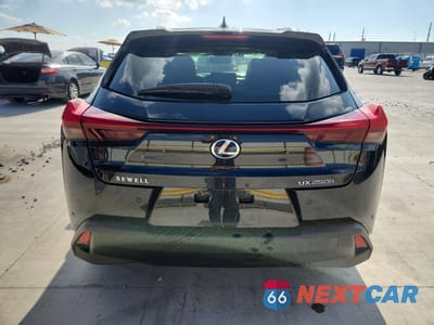 Zdjęcie 6 z 13 samochodu: 2021 LEXUS UX 250H VIN:JTHP9JBH1M2053795 - miniatura