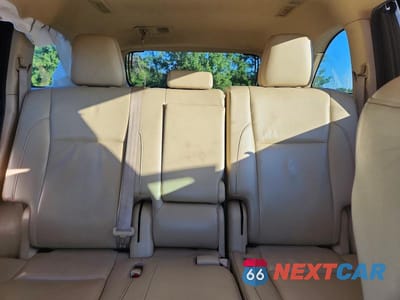 Zdjęcie 10 z 13 samochodu: 2019 TOYOTA HIGHLANDER HYBRID XLE VIN:5TDJGRFH5KS076816 - miniatura