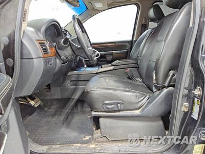 Zdjęcie 7 z 13 samochodu: 2011 NISSAN ARMADA SV VIN:5N1AA0NC4BN603801 - miniatura