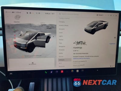 Zdjęcie 9 z 12 samochodu: 2024 TESLA CYBERTRUCK VIN:7G2CEHED7RA007061 - miniatura