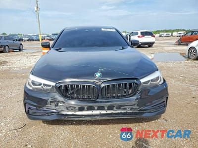 Piąte zdjęcie samochodu w środku: 2019 BMW 530 I VIN:WBAJA5C50KWA57935 - miniatura