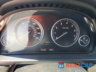 Zdjęcie 9 z 12 samochodu: 2012 BMW 528 XI VIN:WBAXH5C50CDW10521 - miniatura