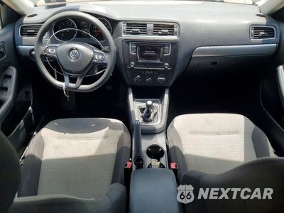 Zdjęcie 8 z 13 samochodu: 2017 VOLKSWAGEN JETTA S VIN:3VW167AJ0HM266661 - miniatura