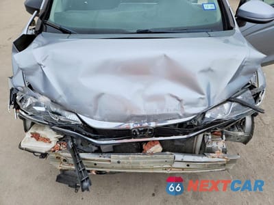Zdjęcie 11 z 13 samochodu: 2018 HONDA FIT EX VIN:3HGGK5H83JM711207 - miniatura