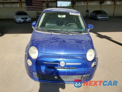 Piąte zdjęcie samochodu w środku: 2013 FIAT 500 POP VIN:3C3CFFAR5DT531462 - miniatura