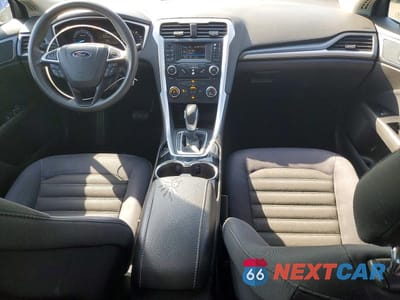 Zdjęcie 8 z 12 samochodu: 2014 FORD FUSION SE VIN:3FA6P0H77ER185409 - miniatura
