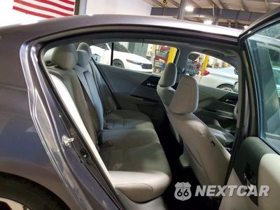 Zdjęcie 10 z 12 samochodu: 2017 HONDA ACCORD EX VIN:1HGCR2F72HA105021 - miniatura