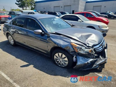 Czwarte zdjęcie samochodu z boku: 2011 HONDA ACCORD LX VIN:1HGCP2F33BA081919 - miniatura