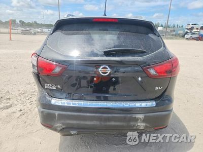 Zdjęcie 6 z 12 samochodu: 2018 NISSAN ROGUE SPORT SV VIN:JN1BJ1CP3JW187692 - miniatura