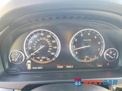 Zdjęcie 9 z 13 samochodu: 2016 BMW X5 XDRIVE35I VIN:5UXKR0C59G0S92505 - miniatura