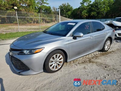 2019 TOYOTA CAMRY LE 4T1B11HK1KU232566 - główne zdjęcie licytacji z USA - miniatura