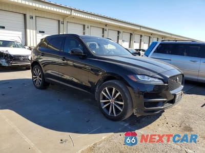 Czwarte zdjęcie samochodu z boku: 2018 JAGUAR F-PACE PRESTIGE VIN:SADCK2FX0JA324122 - miniatura