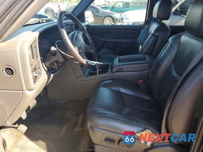 Zdjęcie 7 z 12 samochodu: 2006 CHEVROLET SILVERADO K1500 VIN:2GCEK13T761175032 - miniatura