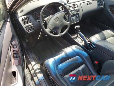 Zdjęcie 8 z 12 samochodu: 1998 HONDA ACCORD EX VIN:1HGCG2253WA025881 - miniatura