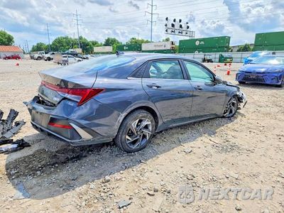Trzecie zdjęcie samochodu z tyłu: 2025 HYUNDAI ELANTRA SEL VIN:KMHLS4DG7SU879459 - miniatura