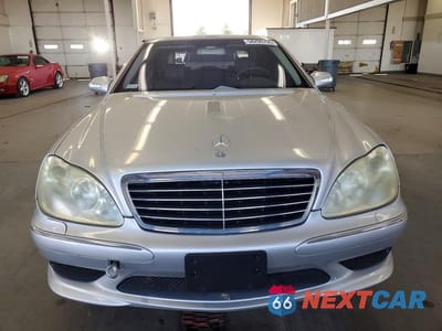 Piąte zdjęcie samochodu w środku: 2004 MERCEDES-BENZ S 500 VIN:WDBNG75J54A403594 - miniatura