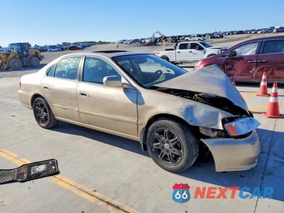 Czwarte zdjęcie samochodu z boku: 2000 ACURA 3.2TL VIN:19UUA5662YA046797 - miniatura