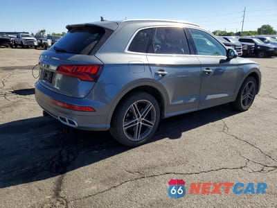 Trzecie zdjęcie samochodu z tyłu: 2018 AUDI SQ5 PREMIUM PLUS VIN:WA1A4AFY2J2020603 - miniatura