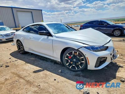 Czwarte zdjęcie samochodu z boku: 2025 BMW M440I VIN:WBA73DA07SCU56846 - miniatura