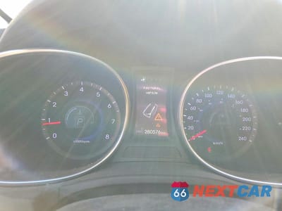 Zdjęcie 9 z 13 samochodu: 2013 HYUNDAI SANTA FE SPORT 2.0T VIN:5XYZUDLA7DG107912 - miniatura