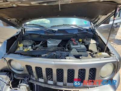 Zdjęcie 12 z 13 samochodu: 2014 JEEP PATRIOT LATITUDE VIN:1C4NJPFA1ED602806 - miniatura