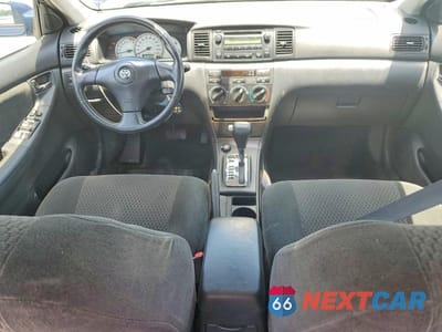 Zdjęcie 8 z 12 samochodu: 2005 TOYOTA COROLLA S VIN:1NXBR32E35Z343647 - miniatura