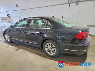 Drugie zdjęcie samochodu z przodu: 2016 VOLKSWAGEN PASSAT S VIN:1VWAS7A32GC051117 - miniatura