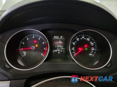Zdjęcie 9 z 12 samochodu: 2015 VOLKSWAGEN JETTA SE VIN:3VWD17AJ5FM245863 - miniatura