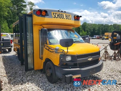 2012 CHEVROLET EXPRESS G4 - SCHOOL BUS 1GB6G5BLXC1186322 - główne zdjęcie licytacji z USA - miniatura