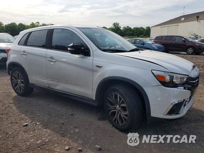 Czwarte zdjęcie samochodu z boku: 2018 MITSUBISHI OUTLANDER SPORT ES VIN:JA4AR3AU0JU020833 - miniatura