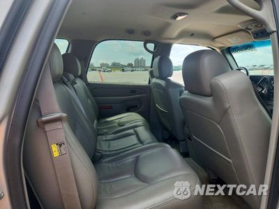 Zdjęcie 11 z 13 samochodu: 2006 GMC YUKON VIN:1GKEC13Z36R139836 - miniatura
