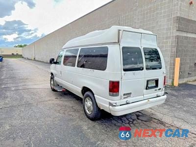 Trzecie zdjęcie samochodu z tyłu: 2014 FORD ECONOLINE E250 VAN VIN:1FTNE2EW0EDB18825 - miniatura