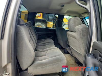 Zdjęcie 10 z 12 samochodu: 2004 CHEVROLET SILVERADO C2500 VIN:1GCGC23U14F201103 - miniatura