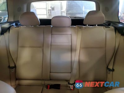 Zdjęcie 10 z 13 samochodu: 2012 MERCEDES-BENZ GLK 350 4MATIC VIN:WDCGG8HBXCF885883 - miniatura