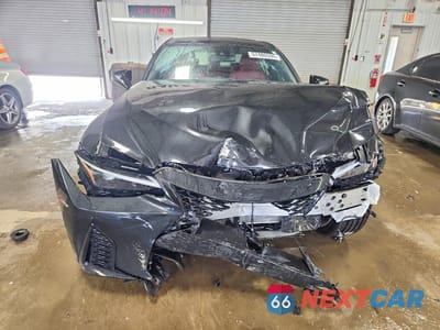 Piąte zdjęcie samochodu w środku: 2025 LEXUS IS 350 F SPORT DESIGN VIN:JTHBZ1E20S5042672 - miniatura