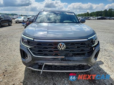 Piąte zdjęcie samochodu w środku: 2024 VOLKSWAGEN ATLAS CROSS SPORT SE VIN:1V2KE2CA5RC228922 - miniatura