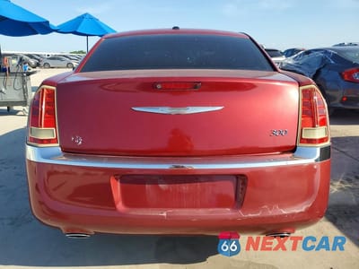 Zdjęcie 6 z 13 samochodu: 2012 CHRYSLER 300 LIMITED VIN:2C3CCACGXCH138264 - miniatura