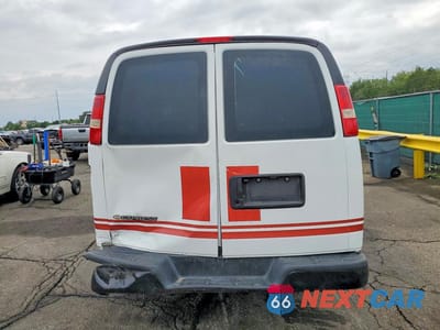Zdjęcie 6 z 13 samochodu: 2014 CHEVROLET EXPRESS G1500 VIN:1GCSGAF40E1125666 - miniatura