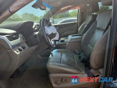Zdjęcie 7 z 14 samochodu: 2018 GMC YUKON XL K1500 SLT VIN:1GKS2GKC4JR140119 - miniatura