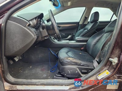 Zdjęcie 7 z 12 samochodu: 2010 CADILLAC CTS VIN:1G6DA5EGXA0116389 - miniatura