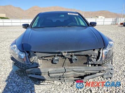 Piąte zdjęcie samochodu w środku: 2011 HONDA ACCORD EXL VIN:1HGCP2F85BA112163 - miniatura